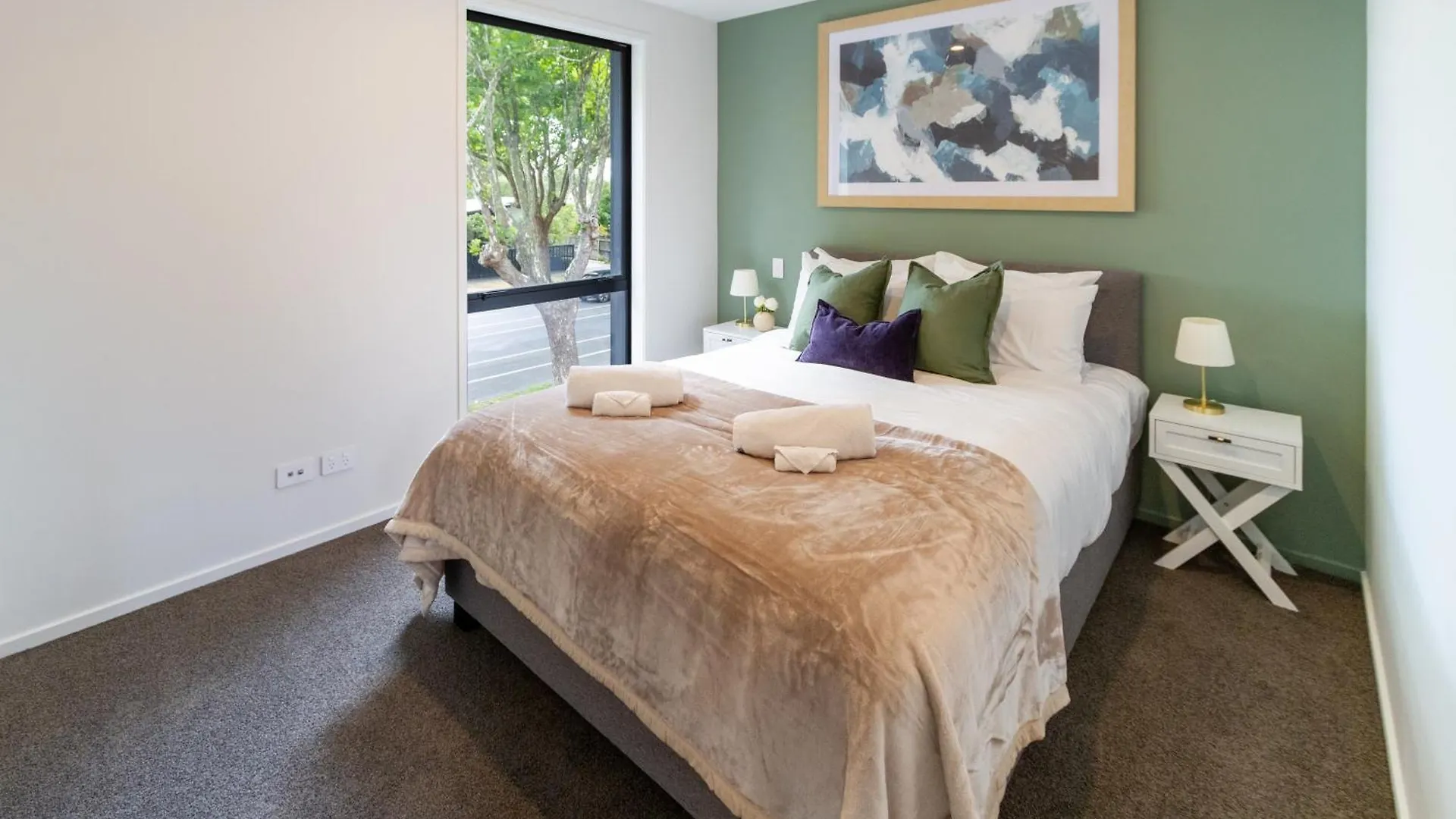 Lovely In Linwood: 2Br Beauty Christchurch Apartmán